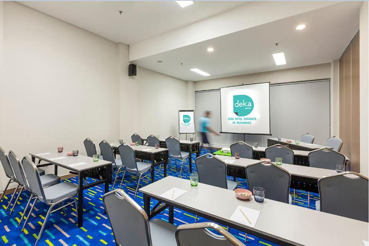 Deka Hotel Surabaya Hr Muhammad Extérieur photo